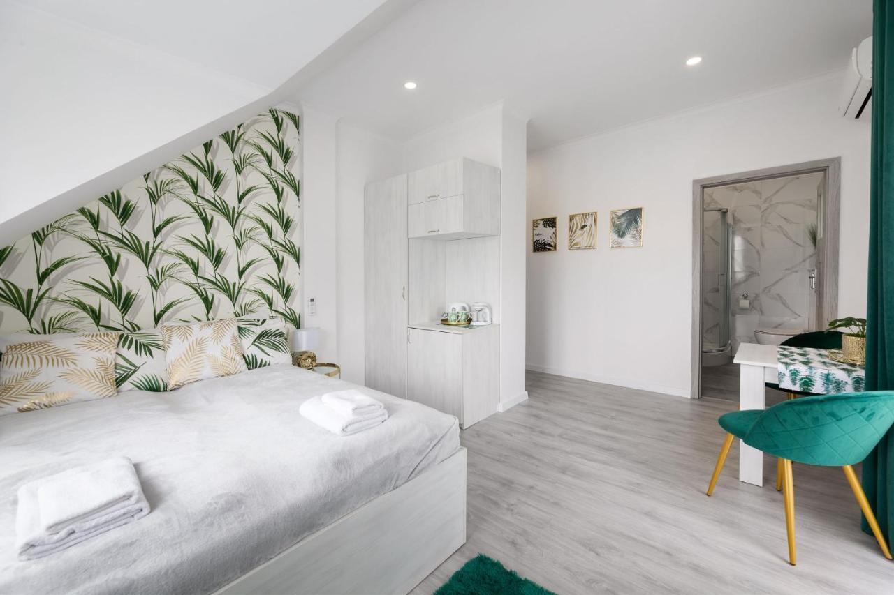 Pokoje Goscinne I Apartamenty Margaret Kudowa-Zdrój Exterior foto