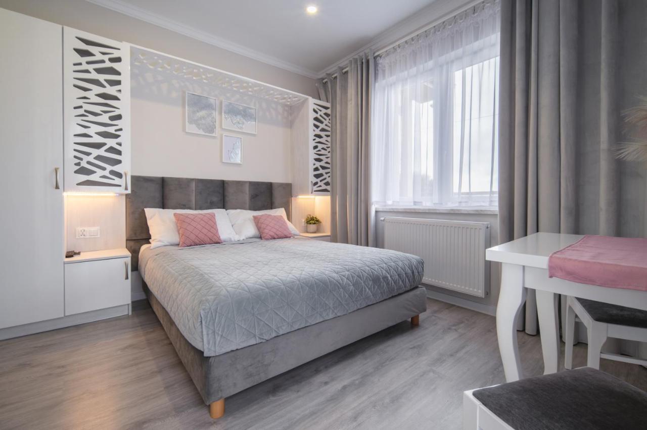 Pokoje Goscinne I Apartamenty Margaret Kudowa-Zdrój Exterior foto